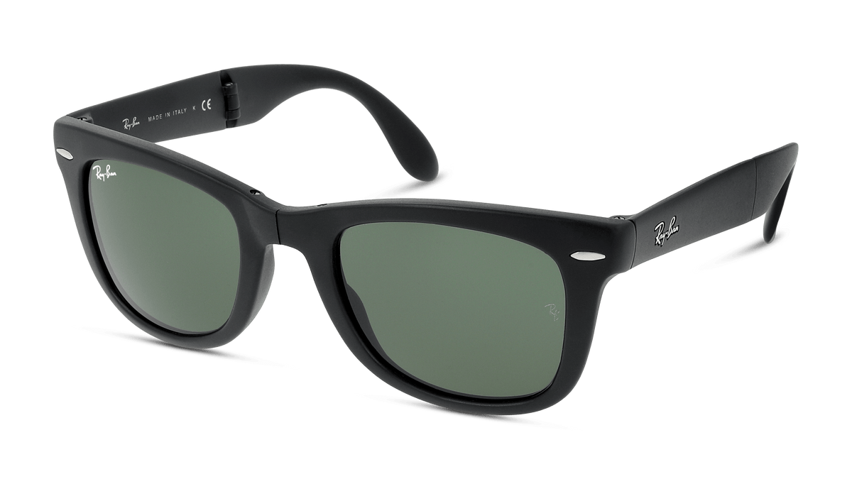Ray-Ban RB4105 601S Folding Wayfarer tre quarti